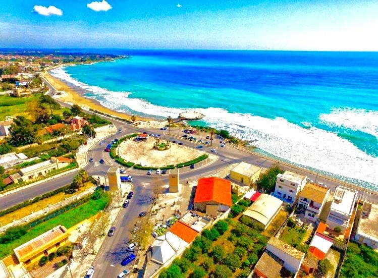 Sicily Holiday House Apartment อาโวลา ภายนอก รูปภาพ